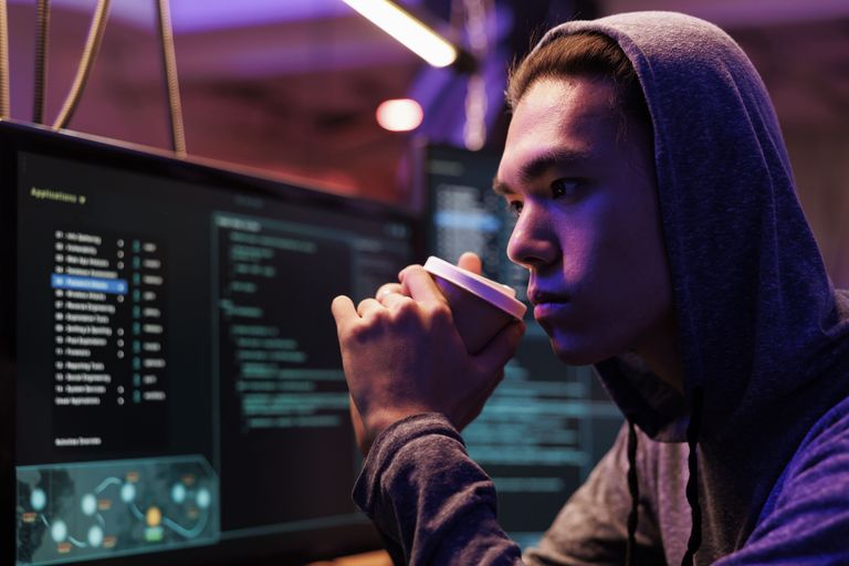 Beste kostenlose OSINT-Tools für Personen- und Gesichtssuche im Jahr 2025