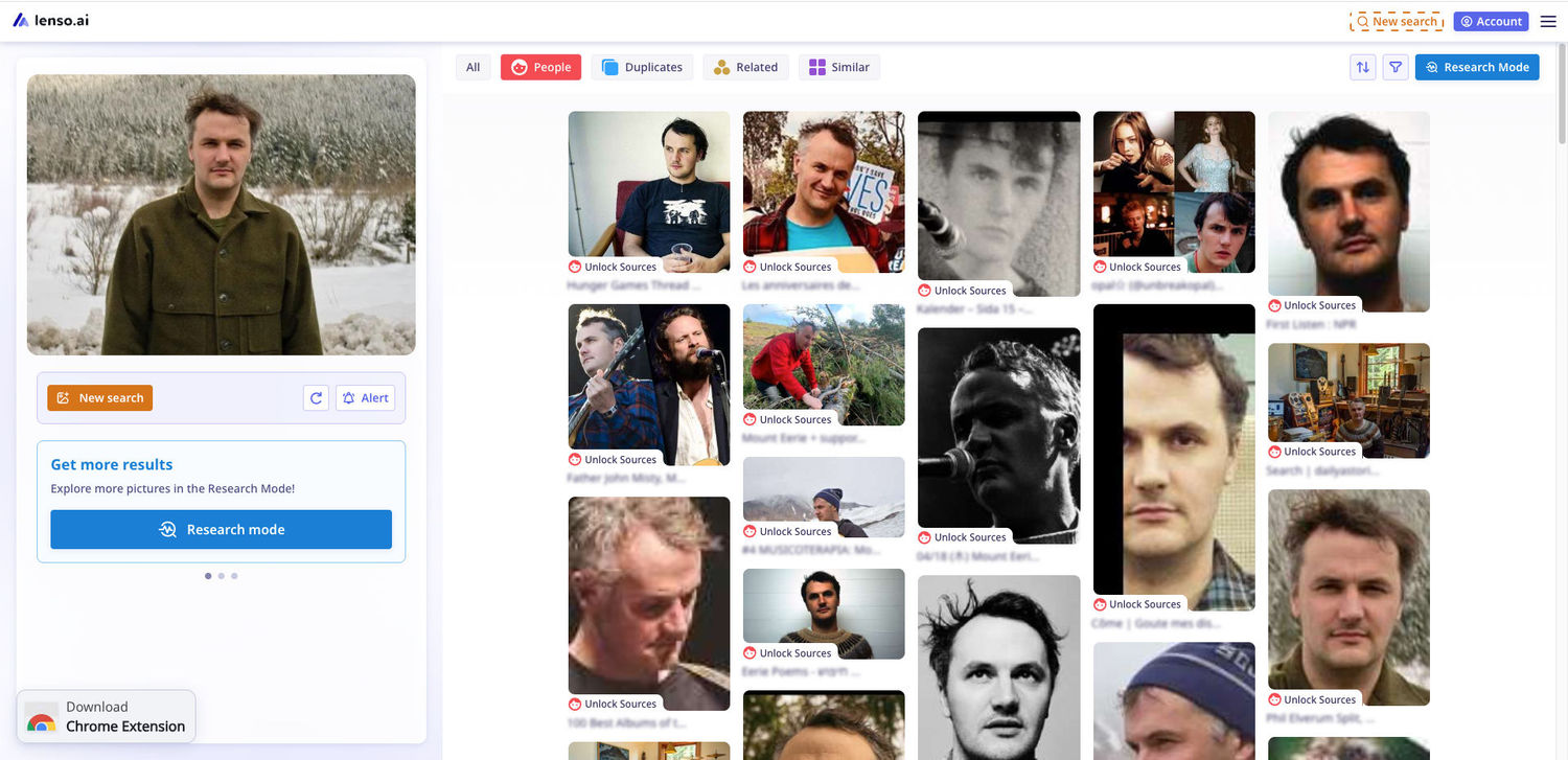 Resultados de búsqueda facial de Lenso.ai que muestran a Phil Elverum en distintas fotos
