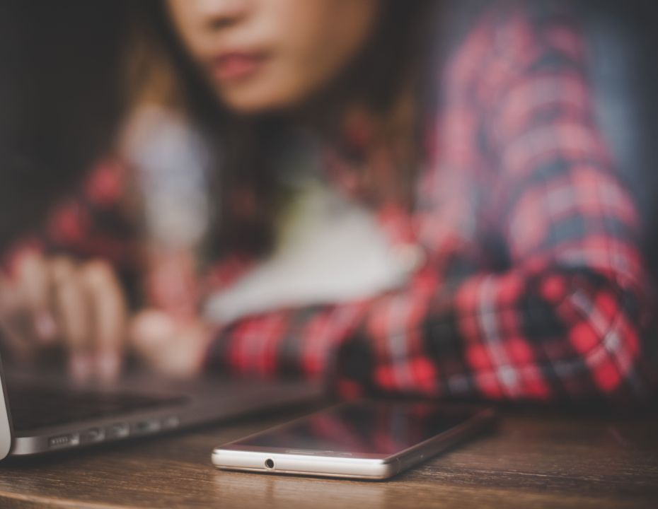 How to prevent image theft on exclusive content platforms?