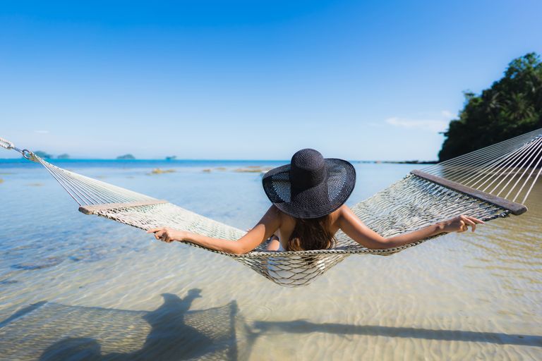 7 façons dont la recherche d’images inversée peut sauver vos vacances