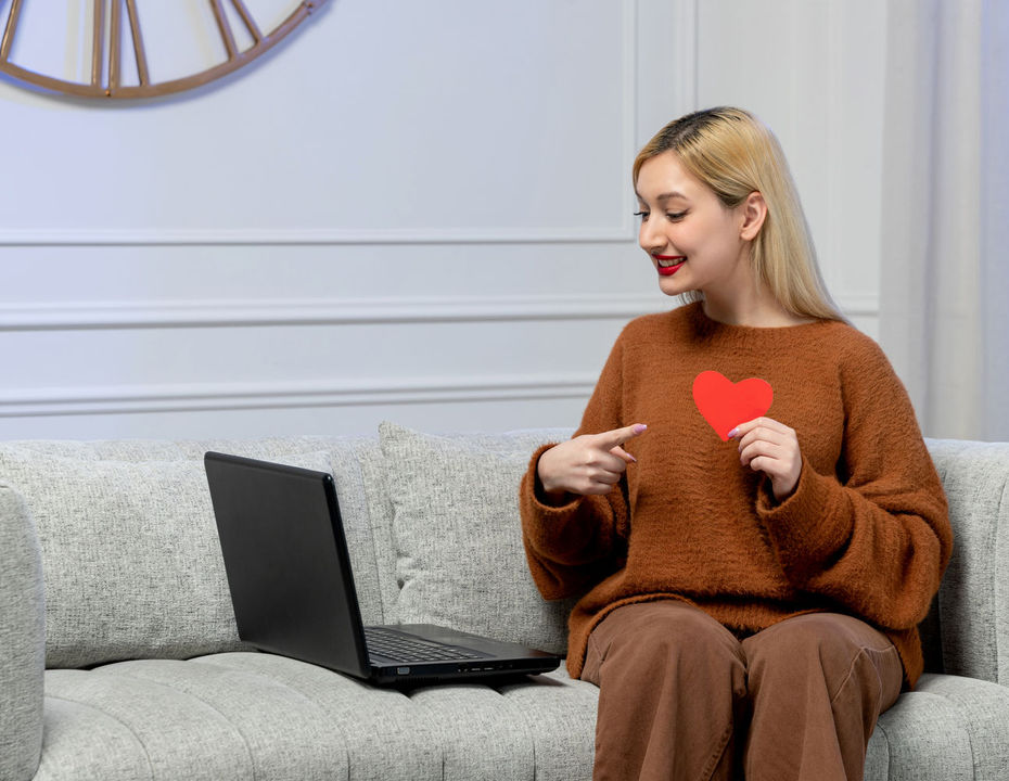 如何识别虚假交友资料：10 个你不能忽视的警示信号